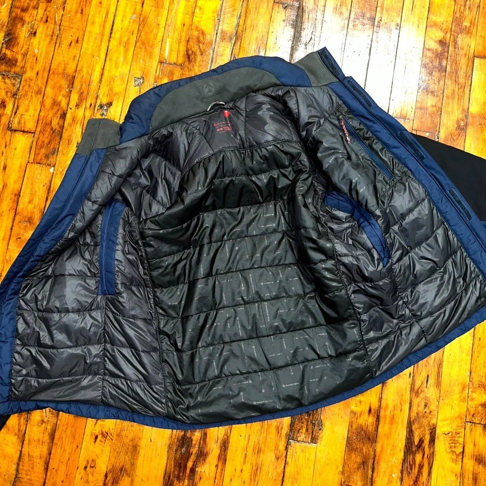 The North Face HyVent Waterproof Jacket Mens Medium Blue Full Zip Hooded Outdoor
